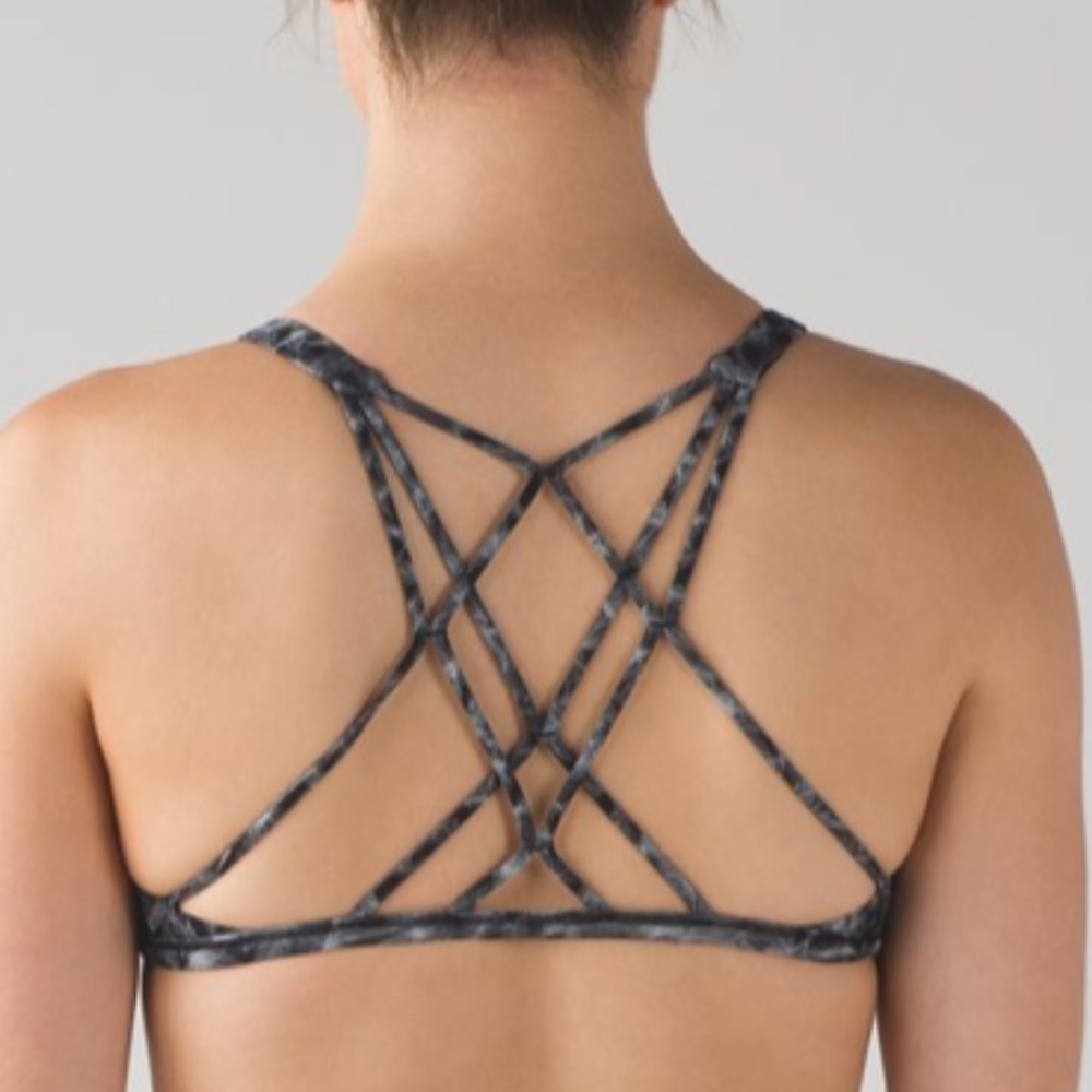 Lululemon free to be zen bra